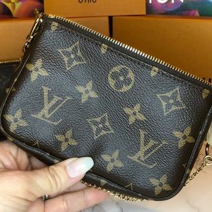 Brand new Mini Pochette!
